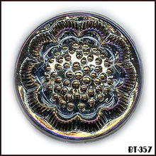 VICTORIAN IRID LUSTER GLASS BUTTON BT357
