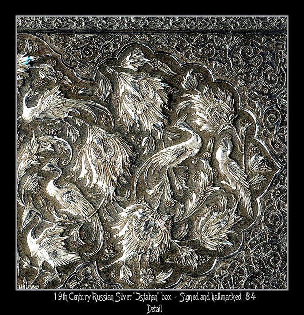 19th CENTURY RUSSIAN SILVER BOX SL016