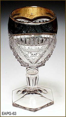 TWIN SNOWSHOES CORDIAL US GLASS 1918 EAPG 063