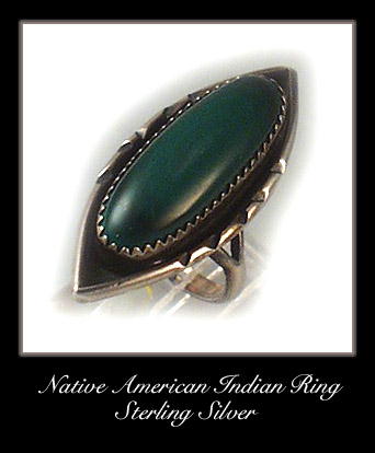 VINTAGE AMERICAN INDIAN SILVER MALACHITE RING #76