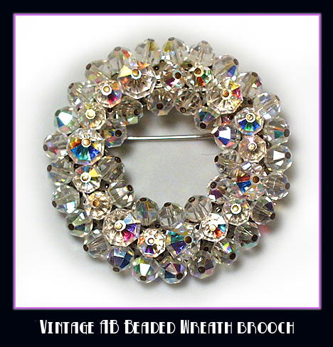 GLITTERING AB VINTAGE WREATH BROOCH CJ-38