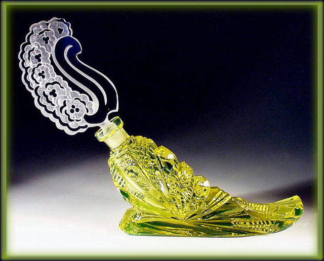CZECH VASELINE GLASS HORN PERFUME BOTTLE