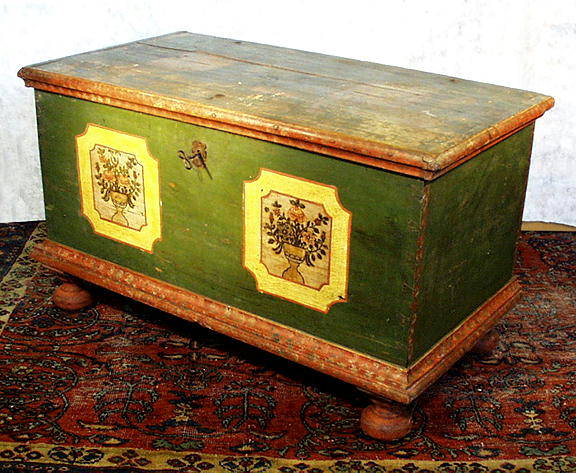 AUTHENTIC PAINTED BLANKET CHEST c. 1800-50 /