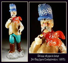 CZECH VINTAGE ART GLASS FIGURE MAN w CLARINET