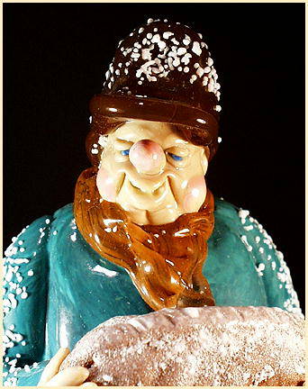 CZECH VINTAGE ART GLASS FIGURE BAKER NATIVITY