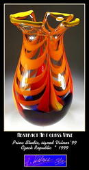 GORGEOUS SIGNED CZECH ART GLASS VASE - VALNER