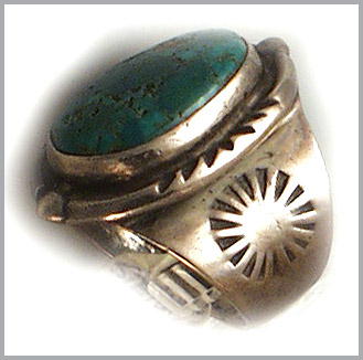 VINTAGE AMERICAN INDIAN SILVER TURQUOISE RING #91