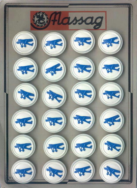 24 RED AIRPLANE PICTURE BUTTONS 1930-40 CARD