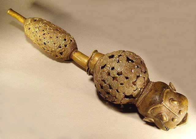 BRONZE BAMILEKE PIPE CAMEROON 18-19th Cent.