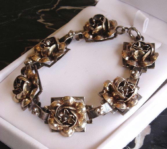 SILVER BRACELET WITH ROSES HOBE? #45