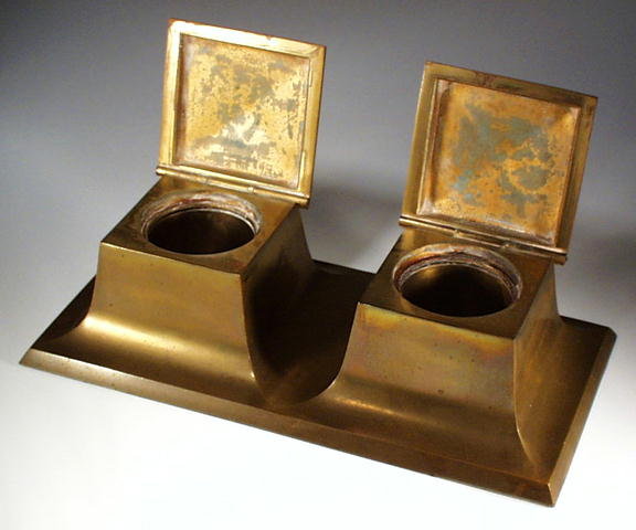 ARTS & CRAFTS BRONZE INKWELL BRADLEY HUBBARD