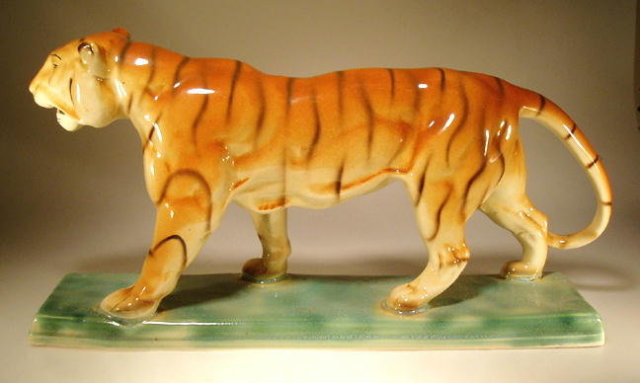 CZECH ART POTTERY D. URBACH TIGER FIGURINE