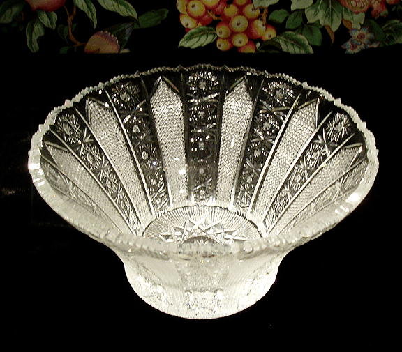 VINTAGE CZECH CUT CRYSTAL BOWL #179