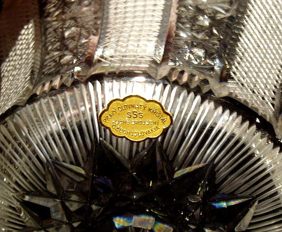 VINTAGE CZECH CUT CRYSTAL BOWL #179