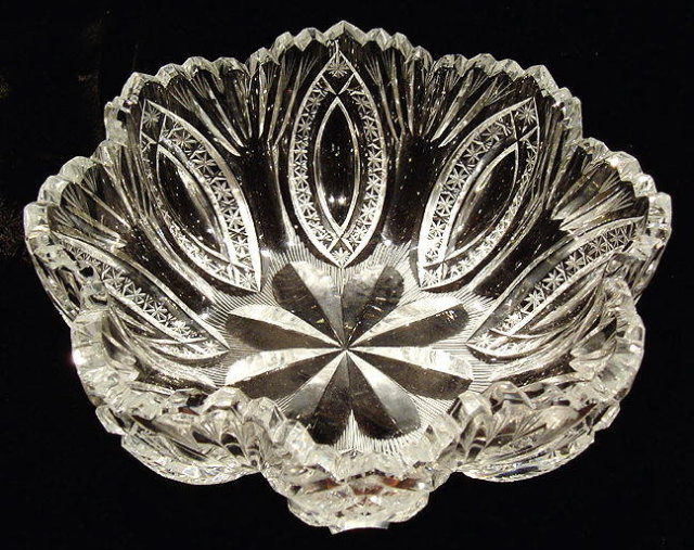 CZECH ART DECO CUT CRYSTAL 7 pc BERRY SET #187