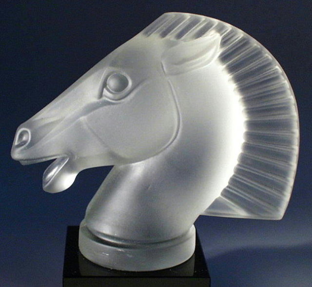 HORSE CAR MASCOT HOOD ORNAMENT