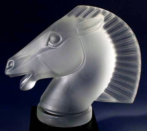 HORSE CAR MASCOT HOOD ORNAMENT
