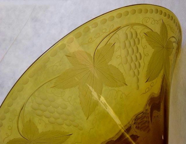 BOHEMIAN HAND ENGRAVED BOWL c.1920