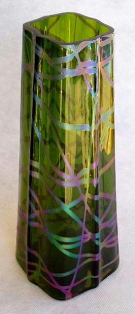 ANTIQUE BOHEMIAN ART GLASS VASE KRALIK c.1900