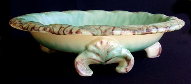 CZECH ART POTTERY D. URBACH BOWL 1930's