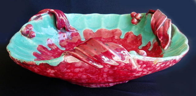 CZECH ART POTTERY D. URBACH BOWL 1930's