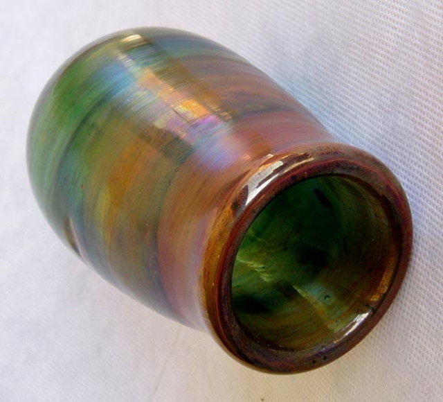 IRIDESCENT HAND BLOWN ART GLASS VASE #68