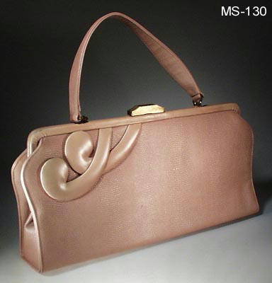 VINTAGE 1950's LEATHER / LIZARD PURSE MS130