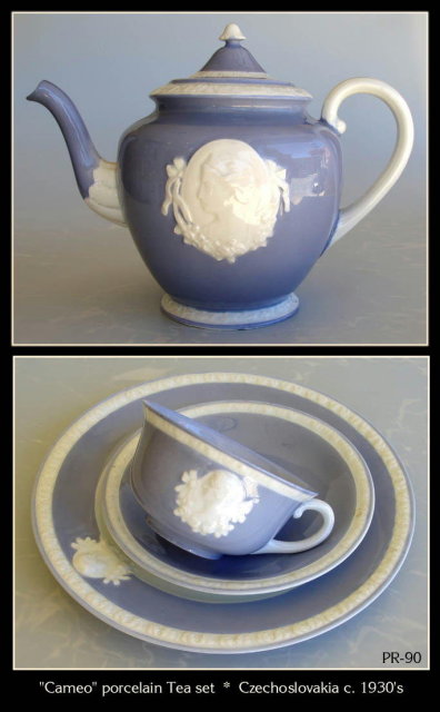 VINTAGE 1930's CZECHOSLOVAKIA 17pc CAMEO TEA