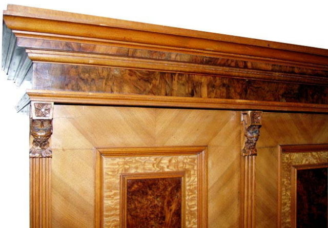 RENAISSANCE REVIVAL BURL WALNUT ARMOIRE
