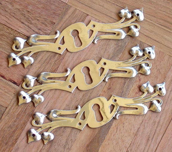 4 ART NOUVEAU ESCUTCHEON KEY HOLE COVER PLATES