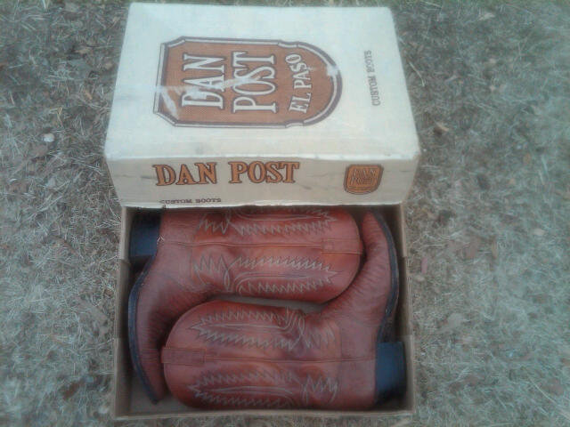 RETRO LEATHER REPTILE SKIN COWBOY BOOTS DAN POST EL PASO TEXAS ORIGINAL CARDBOARD BOX
