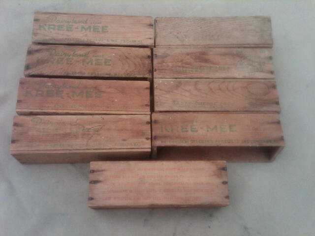 WOODEN CHEESE BOX DAIRY CRATE KREE MEE BRAND CHICAGO ILLINOIS ADVERTISING