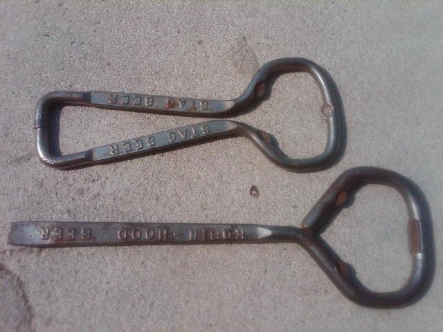 STAG ROBIN HOOD BRAND BEER BOTTLE OPENER CAP REMOVER TOOL BAR LOUNGE UTENSIL CERVEZA ADVERTISING PIECES