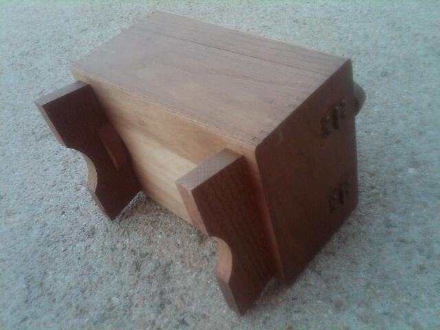 OAK WOOD SHOE SHINE BOX BOOT FOOTWEAR CARE STORAGE CASE HINGED TRUNK