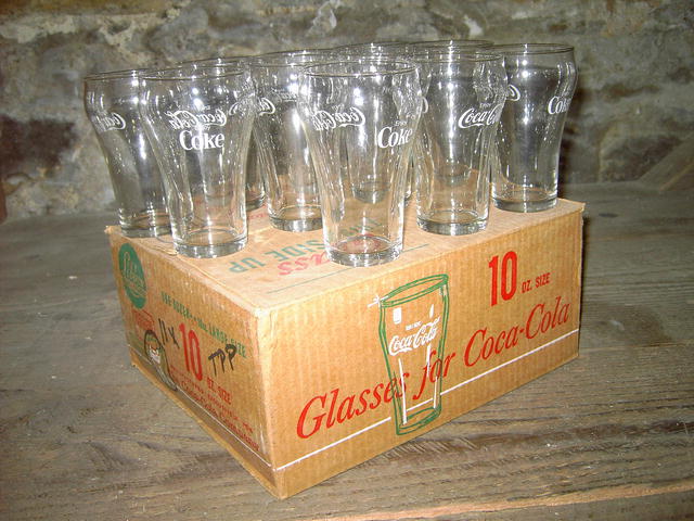 COKE FOUNTAIN GLASS COCA COLA BELL SHAPED TUMBLER SET ORIGINAL BOX
