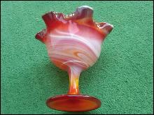 END OF THE DAY RED ORANGE COLORED GLASS VASE RUFFLED STEM RETRO ERA IMPERIAL
