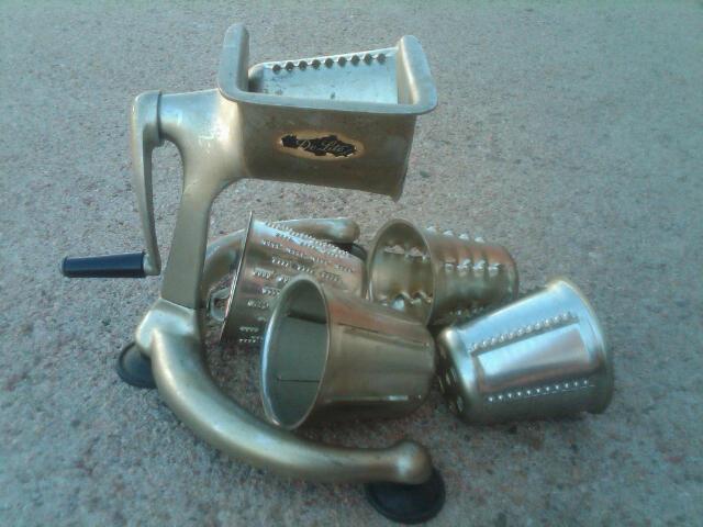 DELITE VEGETABLE FRUIT SALAD SHREDDER SLICER FOOD MILL ICE SHAVER KITCHEN UTENSIL HOUSEHOLD TOOL ALUMINUM STEEL GADGET