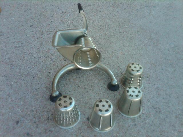 DELITE VEGETABLE FRUIT SALAD SHREDDER SLICER FOOD MILL ICE SHAVER KITCHEN UTENSIL HOUSEHOLD TOOL ALUMINUM STEEL GADGET