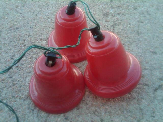 CHRISTMAS BELL RED PLASTIC MANTEL LIGHT HOLIDAY LAMP DECORATION
