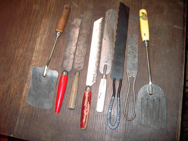 BAKERY KNIFE SPATULA KITCHEN UTENSILS