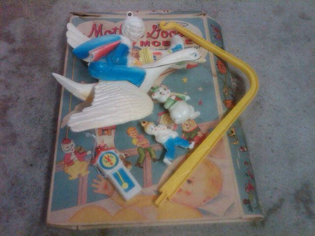 MOTHER GOOSE MOBILE BABY CRIB BEDROOM MOTION TOY ORIGINAL SANITOY USA MADE CARDBOARD BOX