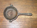 THOMAS DREDGE PUMPS CAST IRON ASH TRAY BIRMINGHAM ALABAMA KITCHEN SKILLET SHAPE