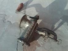PORKERT IDEAL MEAT GRINDER HANDLE CRANK FOOD PROCESSOR CZECHOLOVAKIA MANUFACTURED KITCHEN TOOL