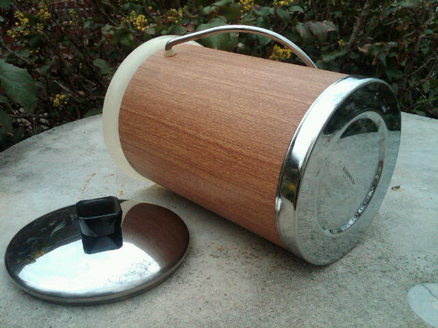Kromex Steel Ice Bucket Bar Lounge Utensil Wood Grain Look Black Bakelite Knob Handle