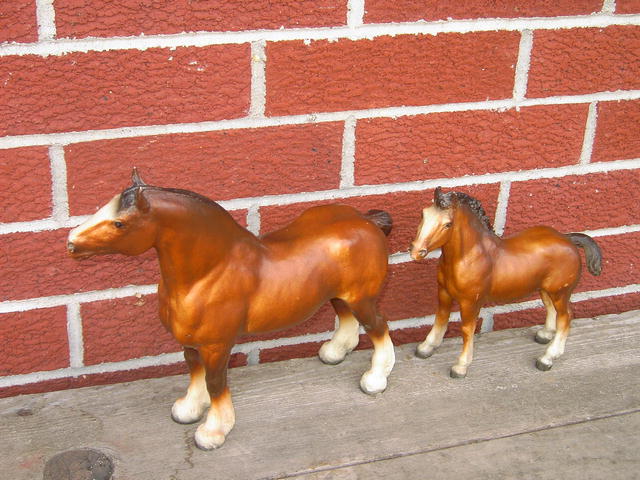 BREYER CLYDESDALE HORSE STATUE FIGURINE