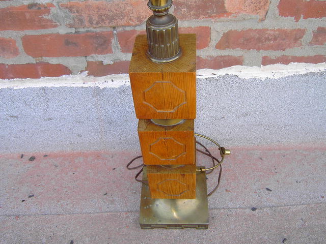 OAK WOOD PARLOR TABLE LAMP RETRO 1970'S