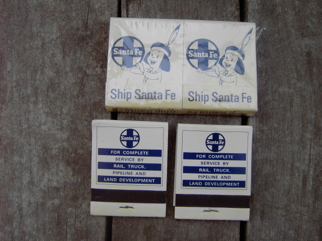 SANTA FE RAILROAD MATCHES FULL MATCHBOOKS INDIAN KID SUPERIOR MATCH CHICAGO ILLINOIS