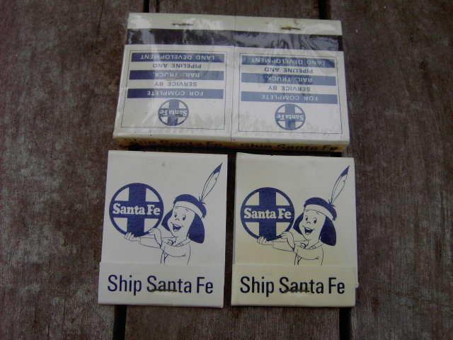 SANTA FE RAILROAD MATCHES FULL MATCHBOOKS INDIAN KID SUPERIOR MATCH CHICAGO ILLINOIS