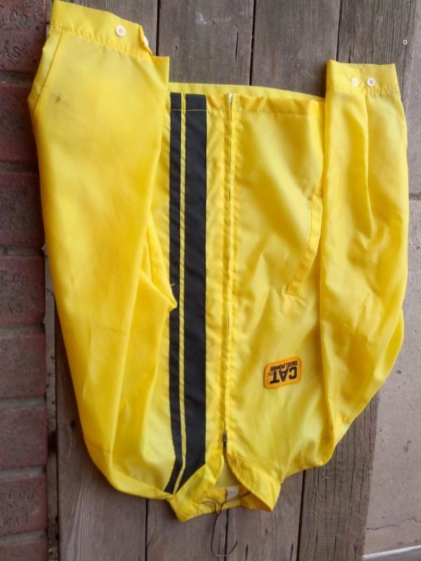 cat diesel power yellow black stripe jacket retro era windbreaker coat louisville sportswear manufacturing kentucky usa garment cloth label