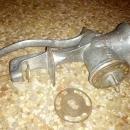 keystone meat grinder hand crank kitchen tool food preparation utensil boyertown pennsylvania usa made primitive